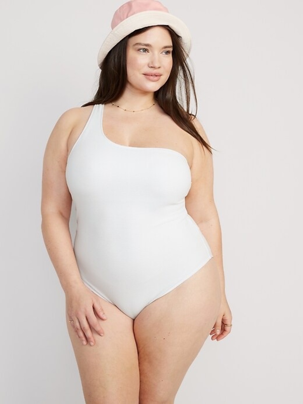 NWT Old Navy One-Shoulder Pucker Swimsuit for Women
* Color: Calla Lily White.